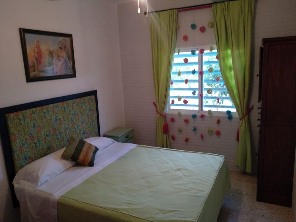 Villa Flores Утрера Экстерьер фото